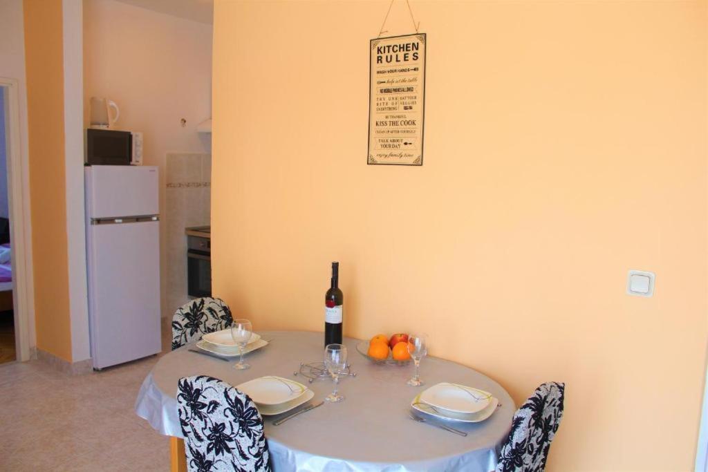 Apartment Nana 普利莫顿 外观 照片